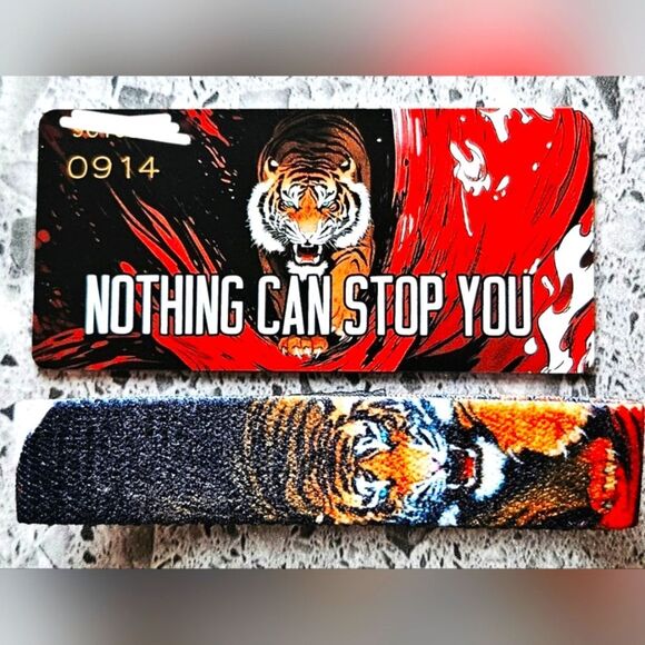 ZOX "NOTHING CAN STOP YOU" #914 INTERACTIVE RED TIGER COLLECTIBLE WRISTBAND - Picture 5 of 8